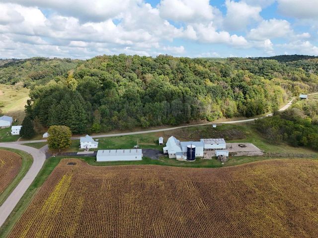 18525 County Road E, Richland Center, WI 53581