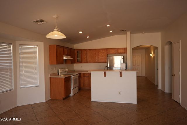 1632 W CHANUTE Pass, Phoenix, AZ 85041