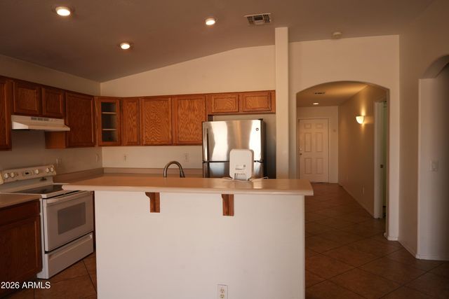 1632 W CHANUTE Pass, Phoenix, AZ 85041