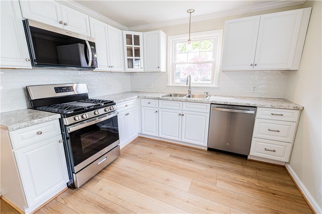 100 Biltmore Drive, Irondequoit, NY 14617