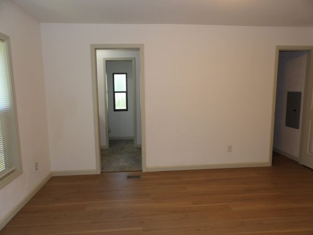 862 Chambers Spring Rd, Waverly, TN 37185