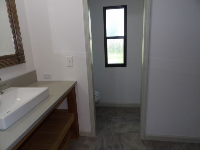 862 Chambers Spring Rd, Waverly, TN 37185