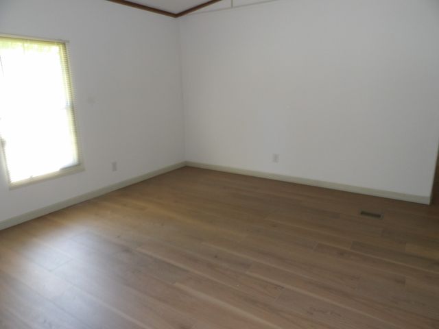 862 Chambers Spring Rd, Waverly, TN 37185