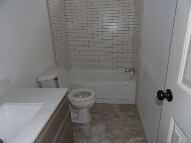 862 Chambers Spring Rd, Waverly, TN 37185