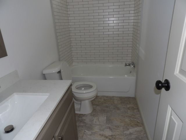 862 Chambers Spring Rd, Waverly, TN 37185