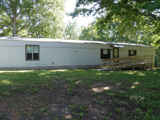 862 Chambers Spring Rd, Waverly, TN 37185