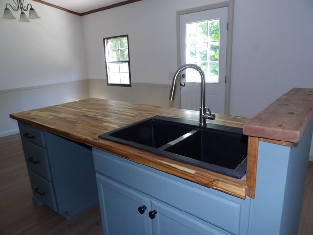 862 Chambers Spring Rd, Waverly, TN 37185