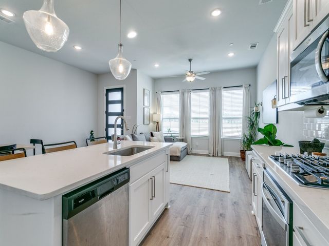 12964 Rockham Lane, Farmers Branch, TX 75234