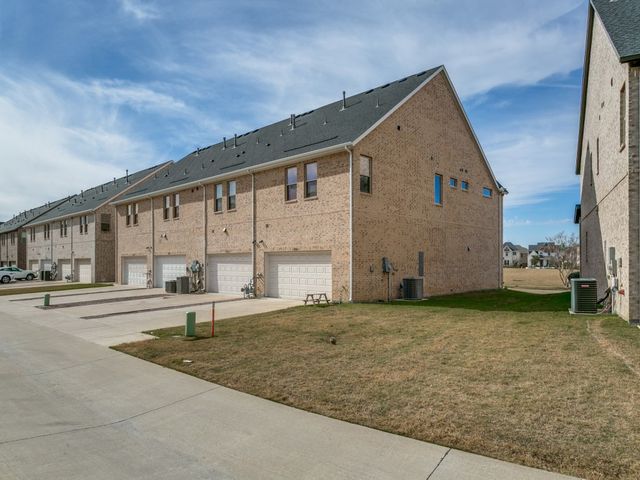 12964 Rockham Lane, Farmers Branch, TX 75234