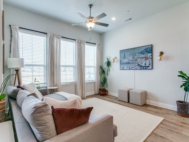 12964 Rockham Lane, Farmers Branch, TX 75234