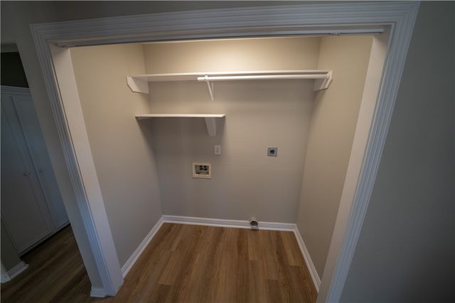 3721 N Creek Cr, Corpus Christi, TX 78410