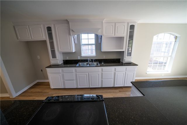 3721 N Creek Cr, Corpus Christi, TX 78410