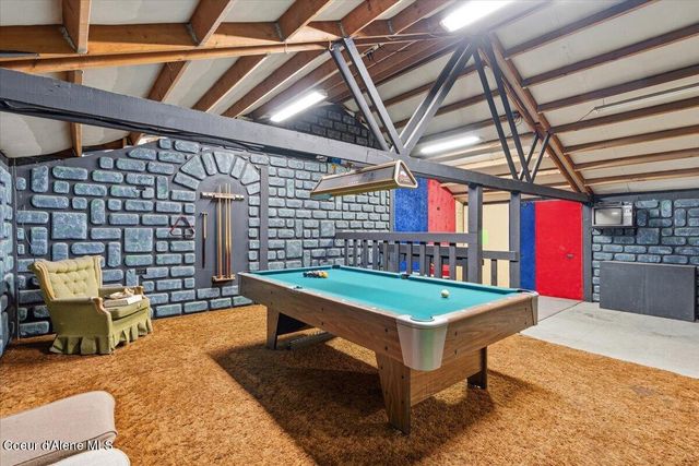 348 Glidden Ave, Priest River, ID 83856