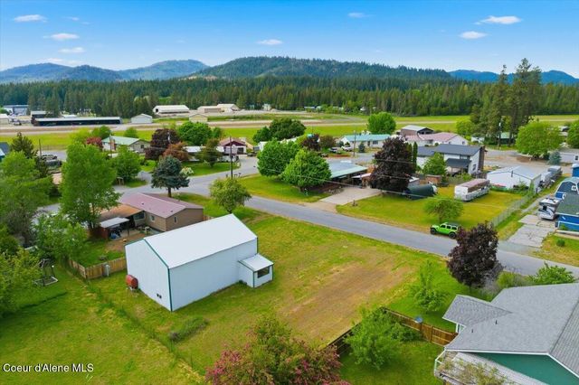 348 Glidden Ave, Priest River, ID 83856