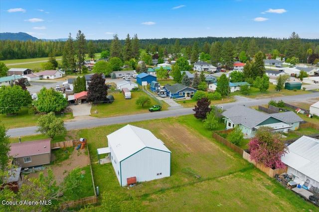 348 Glidden Ave, Priest River, ID 83856