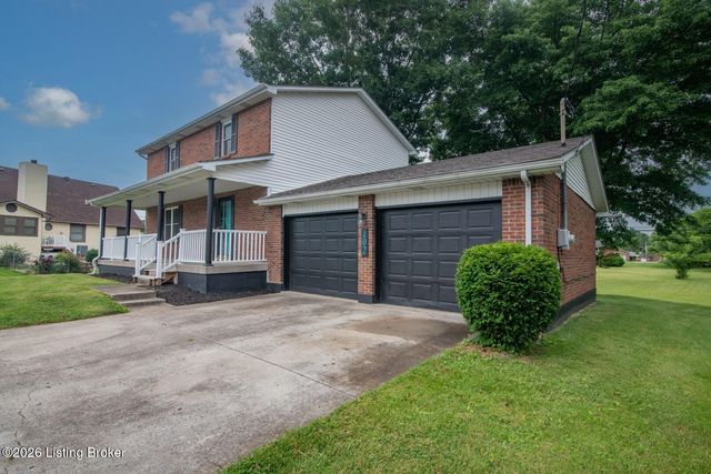 102 Kristen Ct, Radcliff, KY 40160