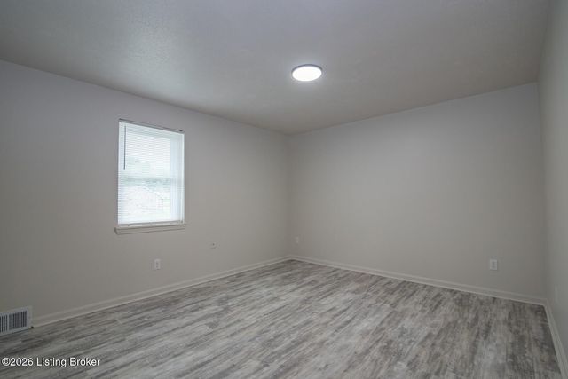 102 Kristen Ct, Radcliff, KY 40160