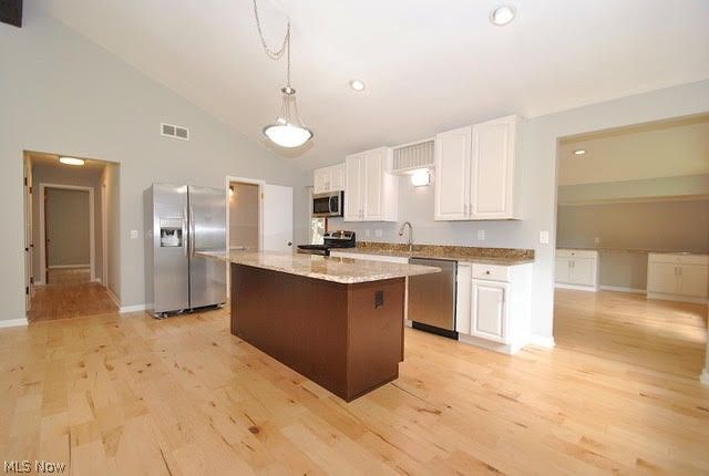 7101 Ivy Court, Mentor, OH 44060