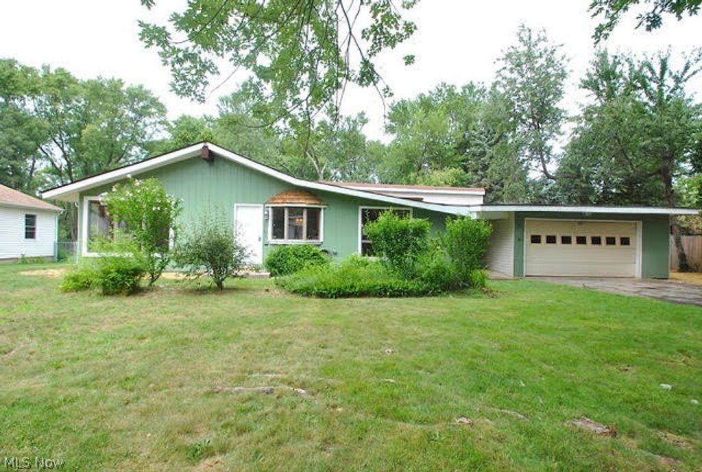 7101 Ivy Court, Mentor, OH 44060