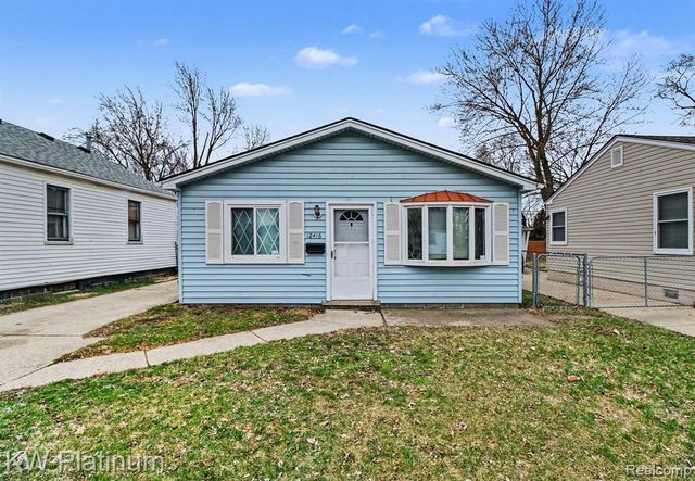 12416 Vernon Avenue, Warren, MI 48089