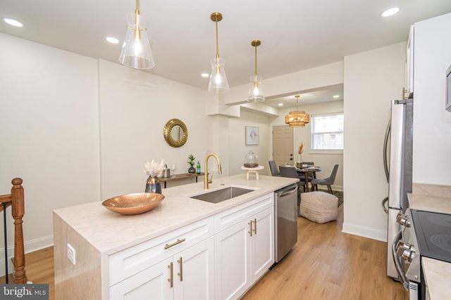 2612 CECIL AVE, Baltimore, MD 21218