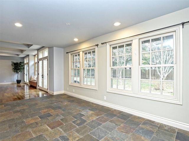 6605 Mesa DR, Austin, TX 78731