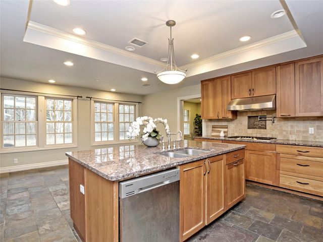 6605 Mesa DR, Austin, TX 78731