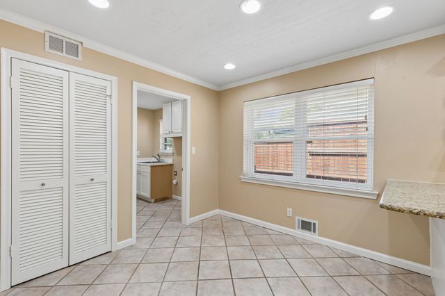 7718 Querida Lane, Dallas, TX 75248