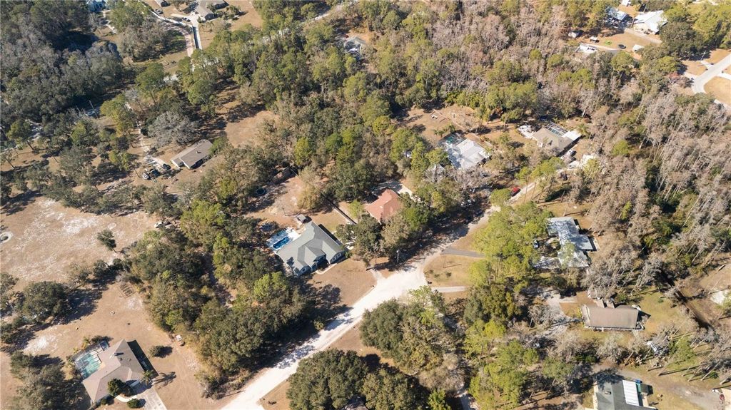 Image 48 of property listing at 6711 BONNIE BLUE DRIVE, Wesley Chapel, FL 33544