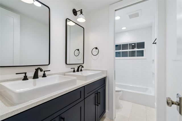 1907 ARROWHEAD DRIVE NE, St Petersburg, FL 33703