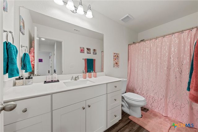 121 Sudden Impact Drive, Jarrell, TX 76537