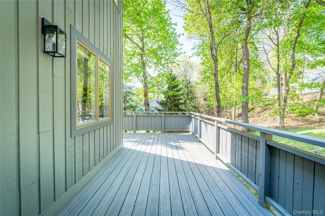 95 Old Lyme Road, Chappaqua, NY 10514