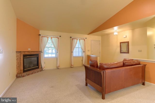 129 ARBOR DR, Myerstown, PA 17067