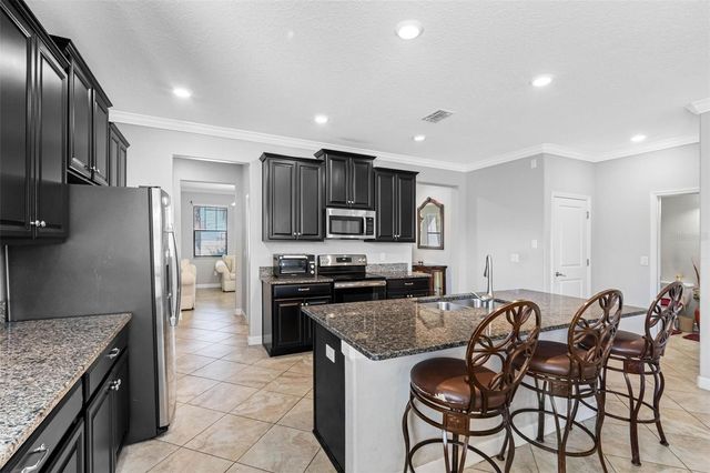 10066 VICTORY GALLOP LOOP, Ruskin, FL 33573