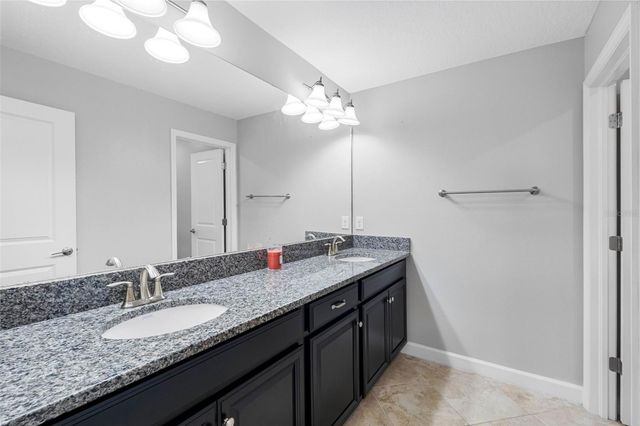 10066 VICTORY GALLOP LOOP, Ruskin, FL 33573