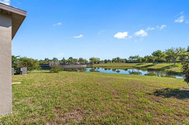 10066 VICTORY GALLOP LOOP, Ruskin, FL 33573