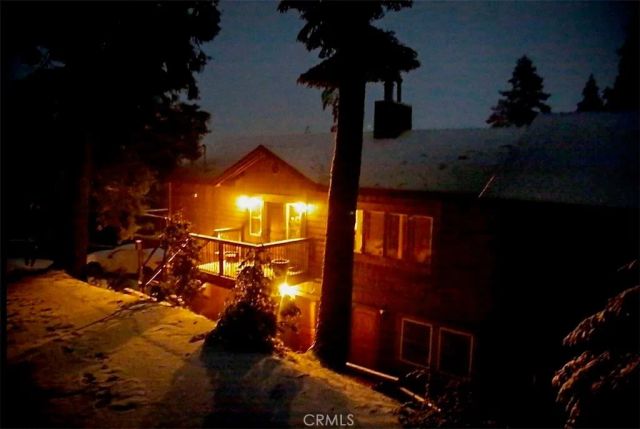 813 Greenbriar Drive, Lake Arrowhead, CA 92385