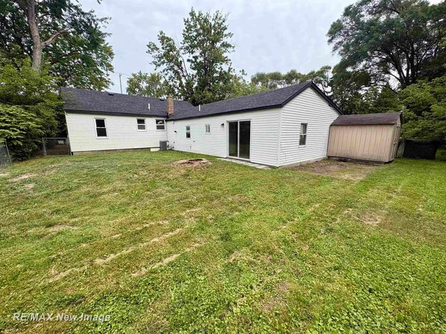 2335 Shattuck Road, Saginaw, MI 48603