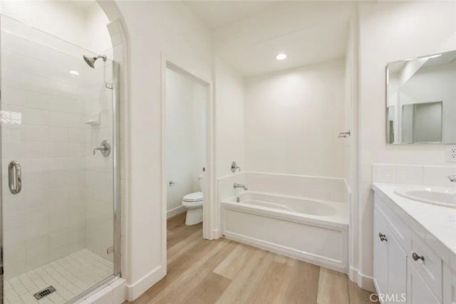 101 Towngate, Irvine, CA 92620