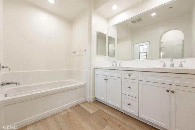 101 Towngate, Irvine, CA 92620
