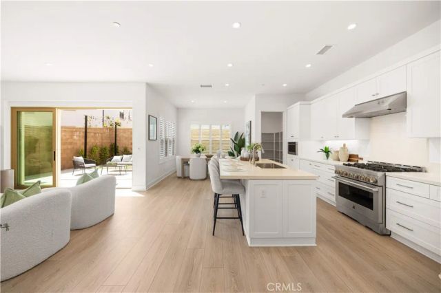 262 Maricopa, Irvine, CA 92618