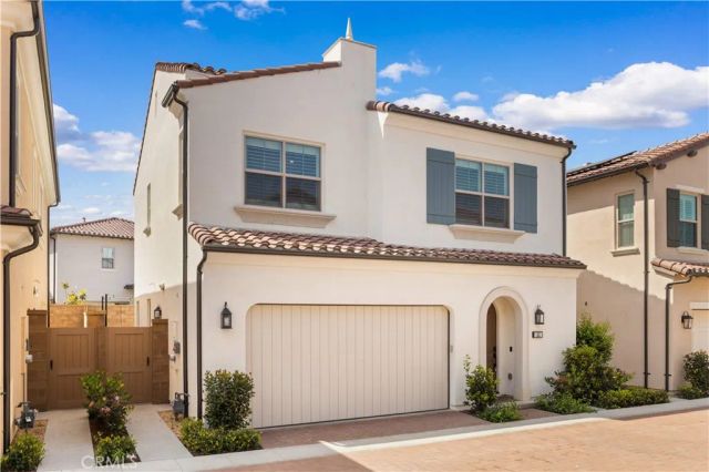 262 Maricopa, Irvine, CA 92618