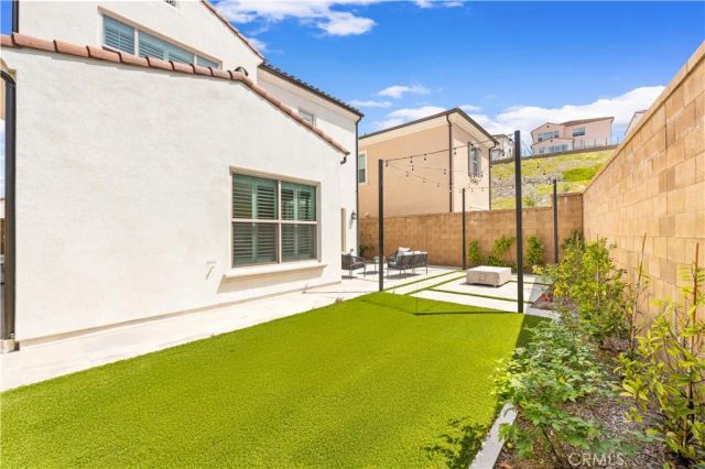 262 Maricopa, Irvine, CA 92618