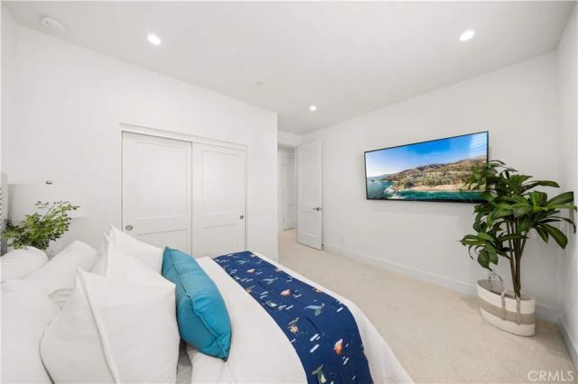 262 Maricopa, Irvine, CA 92618