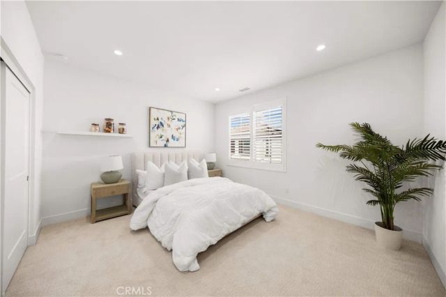 262 Maricopa, Irvine, CA 92618