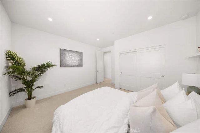 262 Maricopa, Irvine, CA 92618