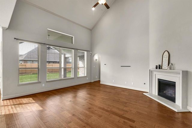 13619 Nearpoint Lane, Tomball, TX 77377