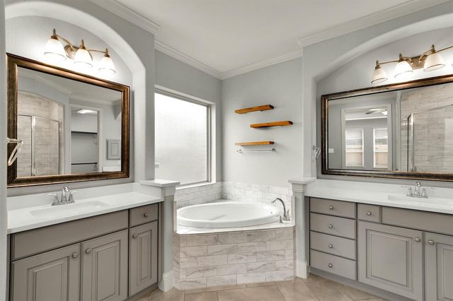 13619 Nearpoint Lane, Tomball, TX 77377