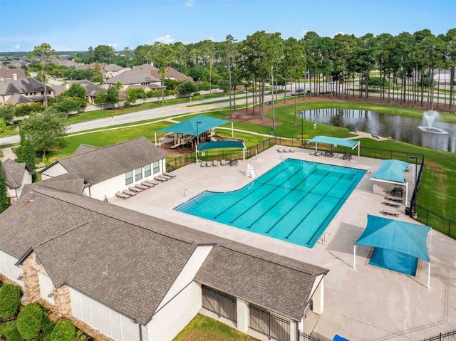 13619 Nearpoint Lane, Tomball, TX 77377