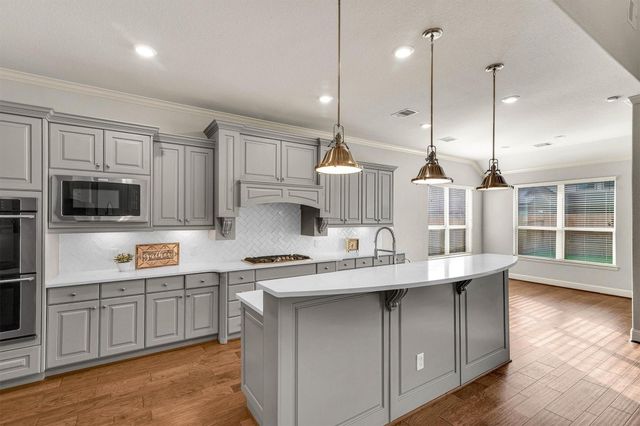 13619 Nearpoint Lane, Tomball, TX 77377